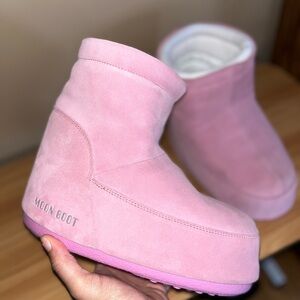 MOON BOOT Pink Suede ICON